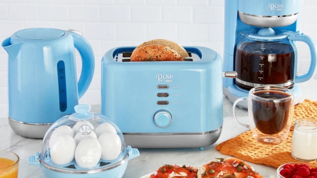 Dash’s New Walmart Line is Full of Stylish Smeg Lookalikes for Under $50
