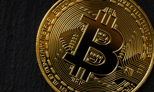 Bitcoin poised around $41k amid fresh risk-off sentiment