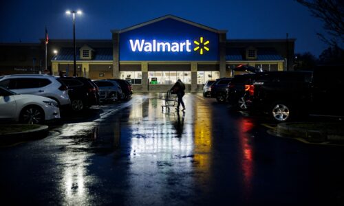 Walmart strikes a deal with Salesforce to sell more of its tech to other retailers