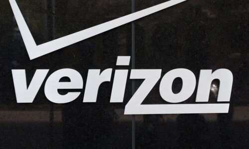 Earnings Outlook: Verizon earnings preview: After stemming losses, can real momentum now build?