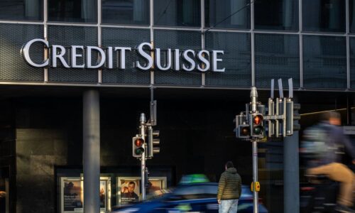 : Wealthy clients pulled more than $100 billion from Credit Suisse in the fourth quarter