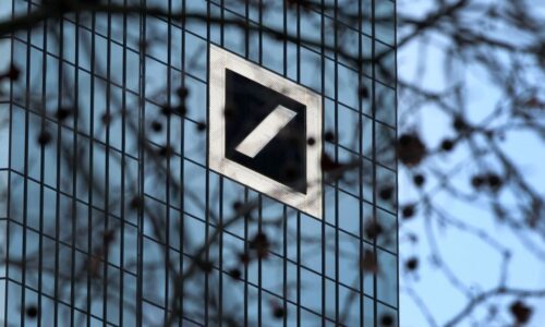 : Deutsche Bank’s debt insurance spikes, but eurozone bank levels aren’t that different from last year