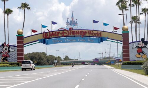 : Walt Disney World workers to get $18 minimum wage under tentative deal