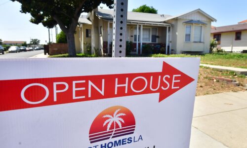 Mortgage demand grows, driven by sales of new homes