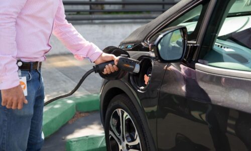 : ChargePoint stock down more than 20% after revenue warning, CEO change