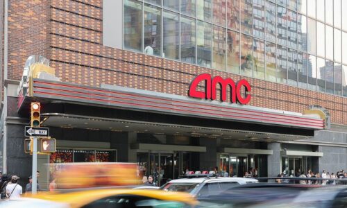 : Thousands of AMC shareholders wanted the board to go, but abstentions carried the day