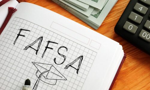 ‘It’s very frustrating.’ The first few days of the simplified FAFSA are proving complicated