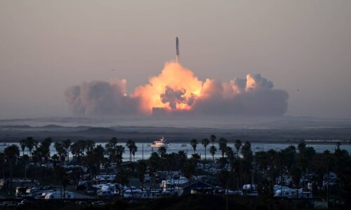 SpaceX IPO could come as soon as 2025 or 2026, says money manager Vijay Marolia