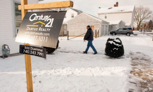 Existing home sales rose 3% to start the year, but higher mortgage rates are already hurting