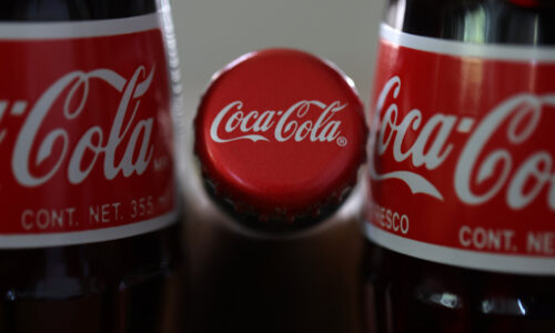 Coca-Cola sales beat estimates, helped by higher prices