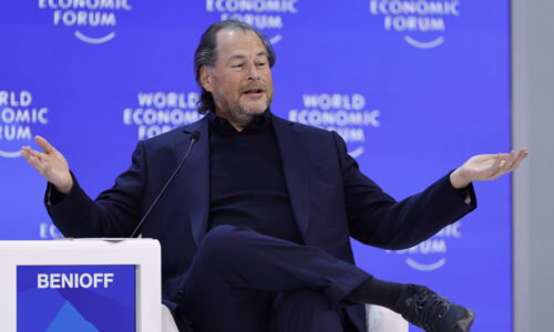 Salesforce beats on earnings but forecasts single-digit revenue growth for the year