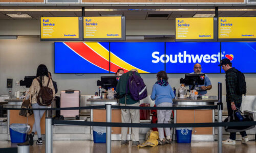 Southwest reaches tentative contract with 18,000 transport workers after they rejected an earlier proposal