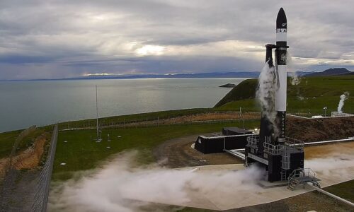 Rocket Lab’s stock on pace for 9-month low as launch postponement hits revenue