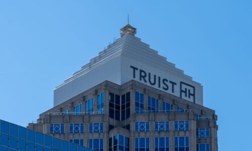 Truist selling insurance-brokerage unit at a $15.5B valuation to private-equity firms