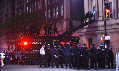 Police arrest busloads of protestors after entering Columbia University campus