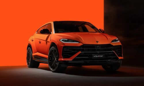 Check out the 2025 Lamborghini Urus SE, a plug-in hybrid with 789 hp and a V8 engine