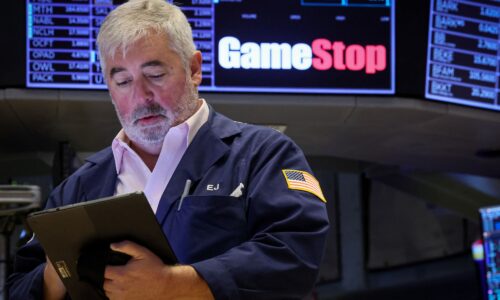 Servers for GameStop annual shareholder meeting crash due to overwhelming interest