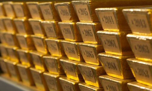 Record percentage of central bankers expect gold holdings to increase