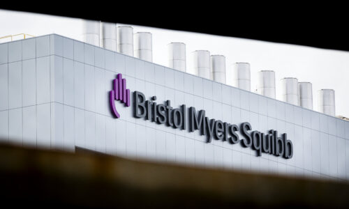 Bristol Myers Squibb beats earnings estimates, raises outlook as drugmaker slashes costs 