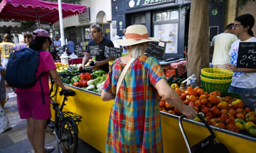 Euro zone inflation rises to 2.6% in July, above expectations