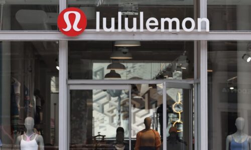 Lululemon’s mixed earnings report hasn’t changed analysts’ minds