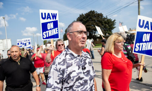 UAW warns of potential strikes at Ford, Stellantis a year after unprecedented work stoppages