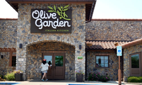 Darden Restaurants earnings disappoint as Olive Garden, fine dining sales struggle