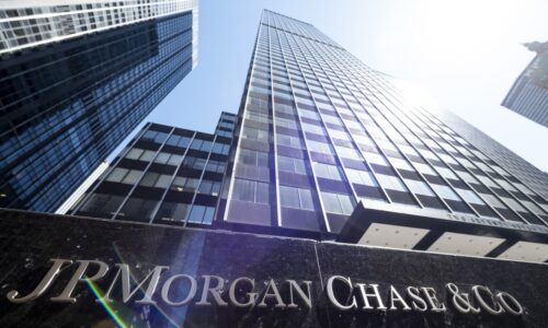 JPMorgan cut to hold from buy, as Wells Fargo, Bank of America get buy ratings