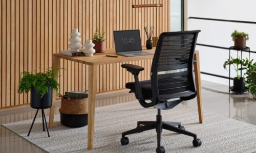 Steelcase says big corporate customers are ordering less office furniture