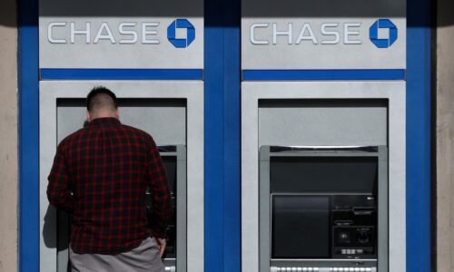 That ‘Chase Bank glitch’ could lead to negative balances, locked accounts — and jail time