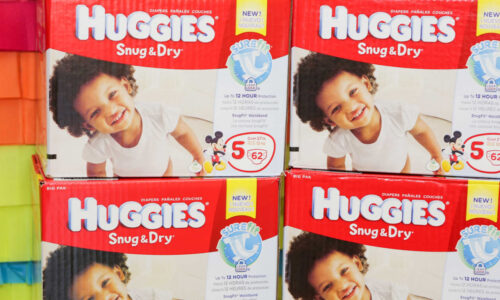 Kimberly-Clark’s stock falls after sales fall short, with declines in tissues and personal care